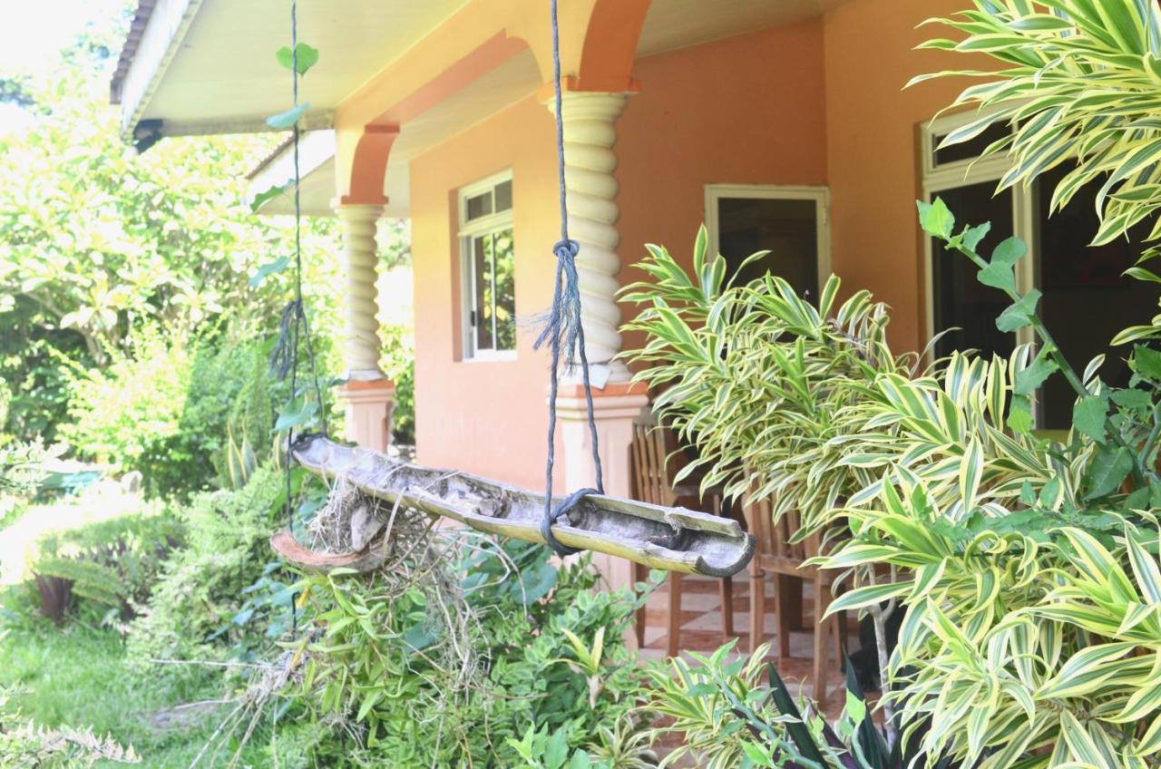 Fare Om Pihaena Exterior foto